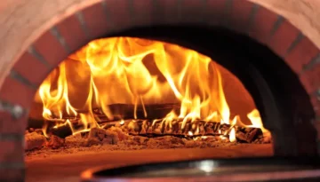 Cómo funciona un horno de leña